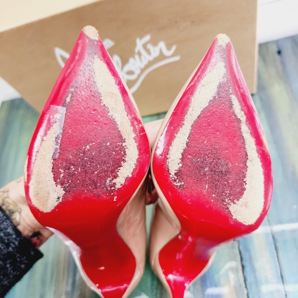 Christian Louboutin Pigalle 85mm Pumps - Picture 9 of 13